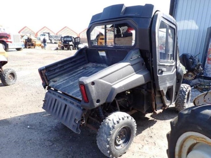 2016-pioneer-4x4-image-5