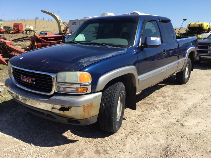 2000-gmc-1500-image-1