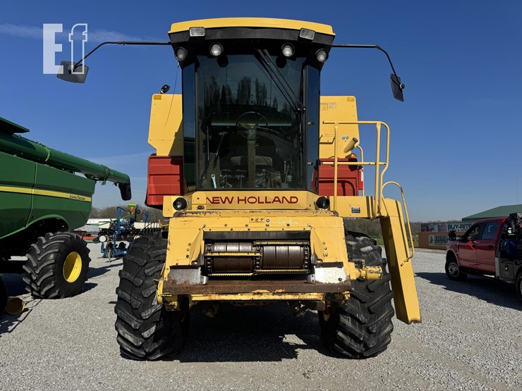 1987-new-holland-tr86-image-2