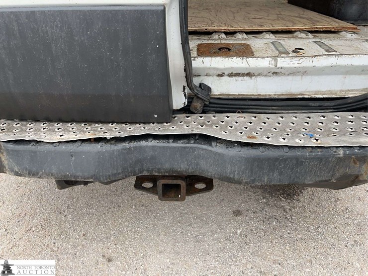 2015-ford-transit-image-28