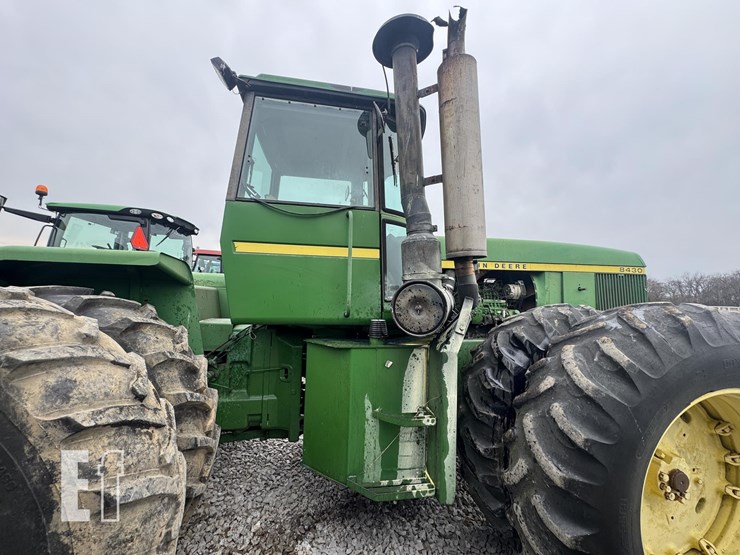 john-deere-8430-image-7