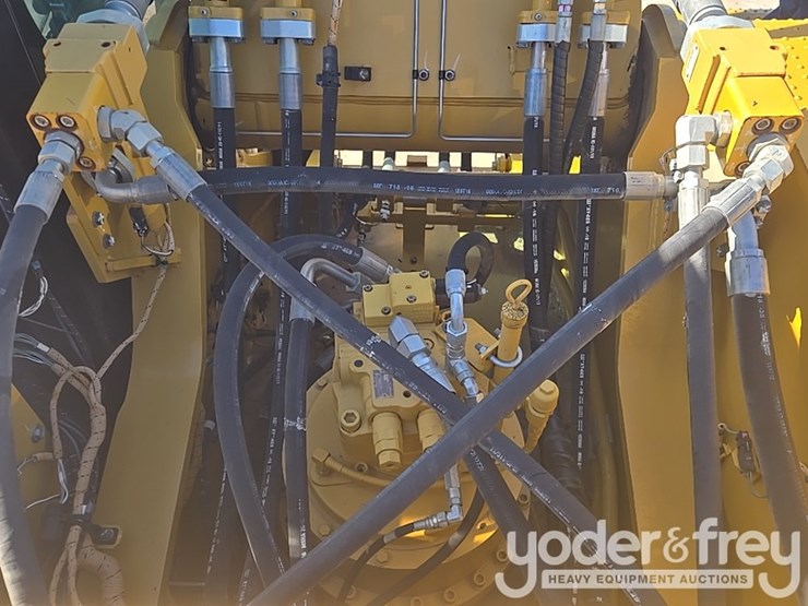 2019-caterpillar-336-image-70