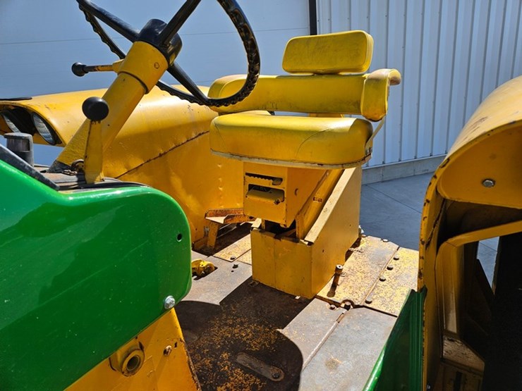 1967-john-deere-700-image-47