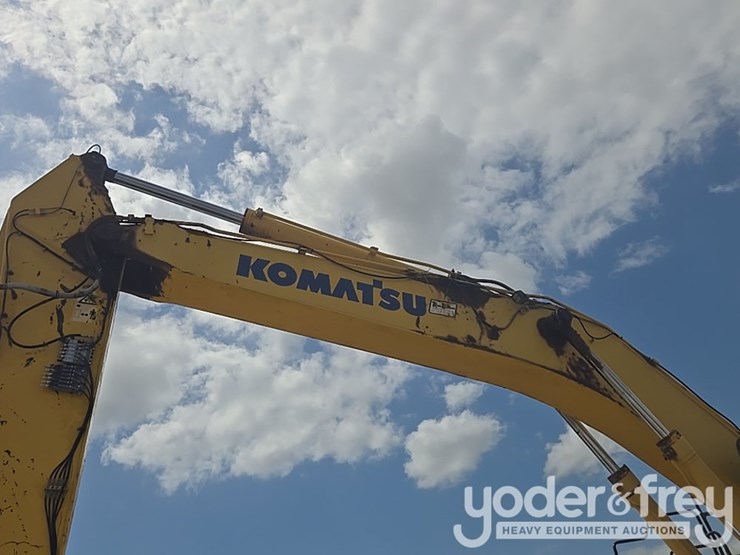 2015-komatsu-pc490-lc-11-image-32