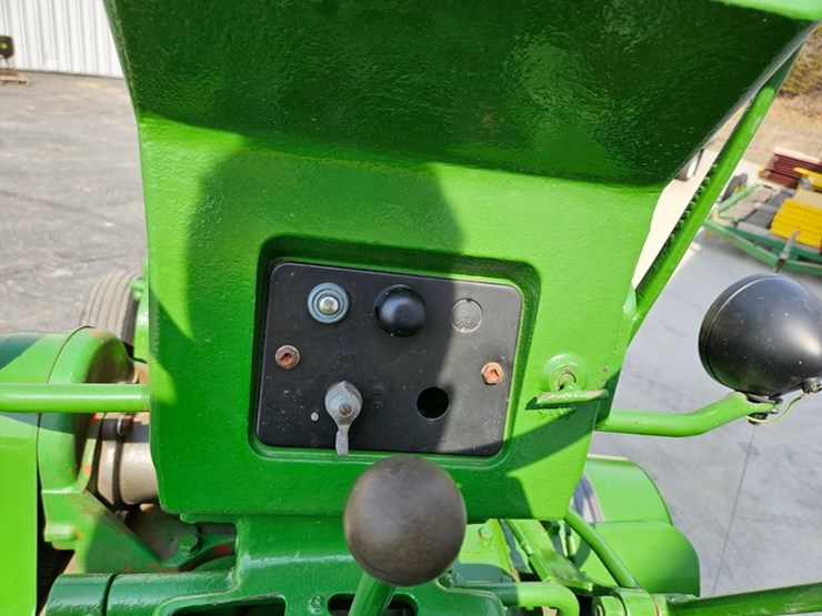 1959-john-deere-730-image-26