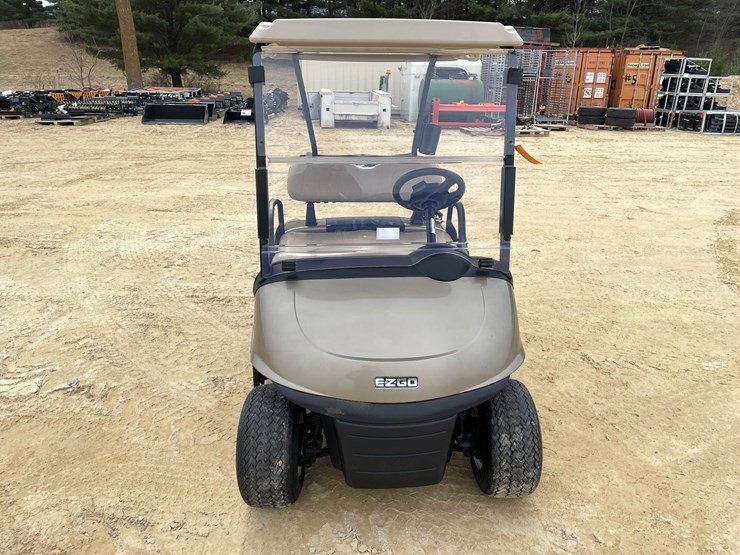 #606-•-ez-go-rxv-30-electric-golf-cart-image-2