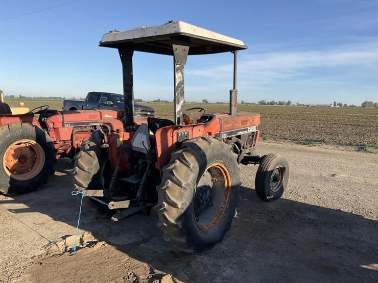 case-ih-385-image-5