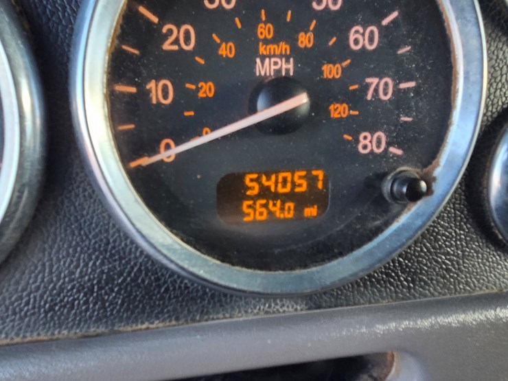 2012-peterbilt-388-image-13