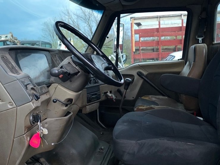 2000-caterpillar-3126-image-50