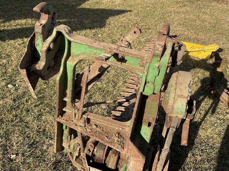 john-deere-sickle-mower-image-3
