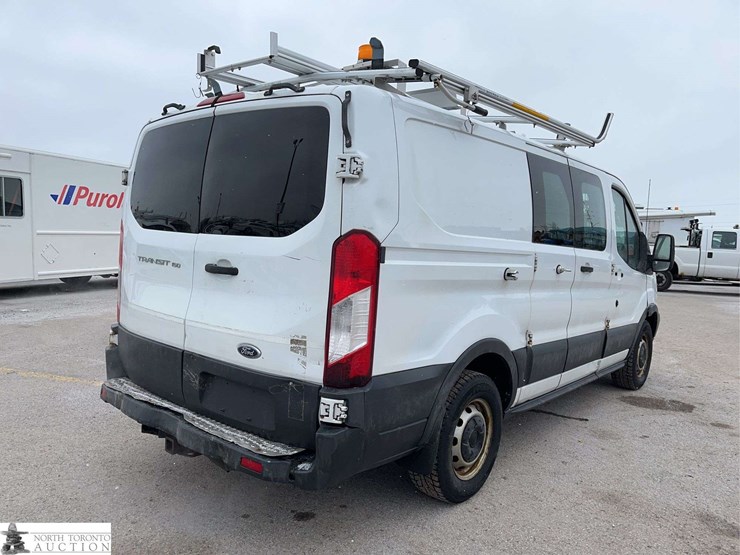 2015-ford-transit-image-5