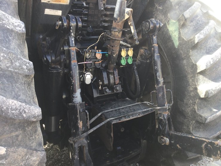 massey-ferguson-8270-image-15