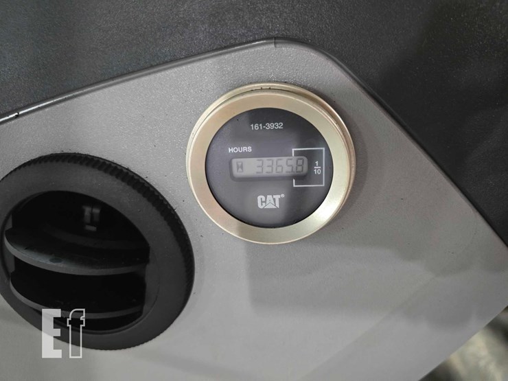 2009-caterpillar-430e-image-26