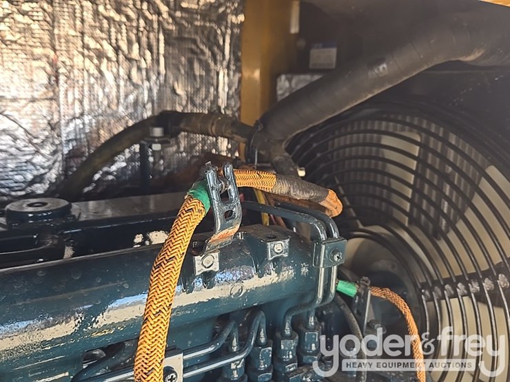 2018-caterpillar-305.5-image-58