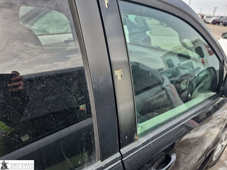 2016-dodge-grand-caravan-sxt-image-13