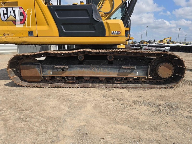 2020-caterpillar-336gc-image-35