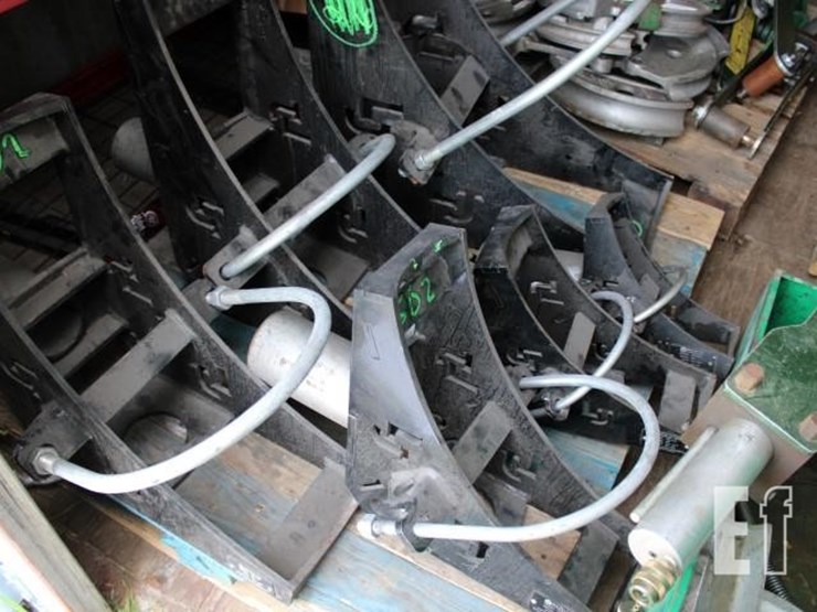 #502-6-lj-welding-elbow-clamps-mod-06e200-08e200-1-image-1