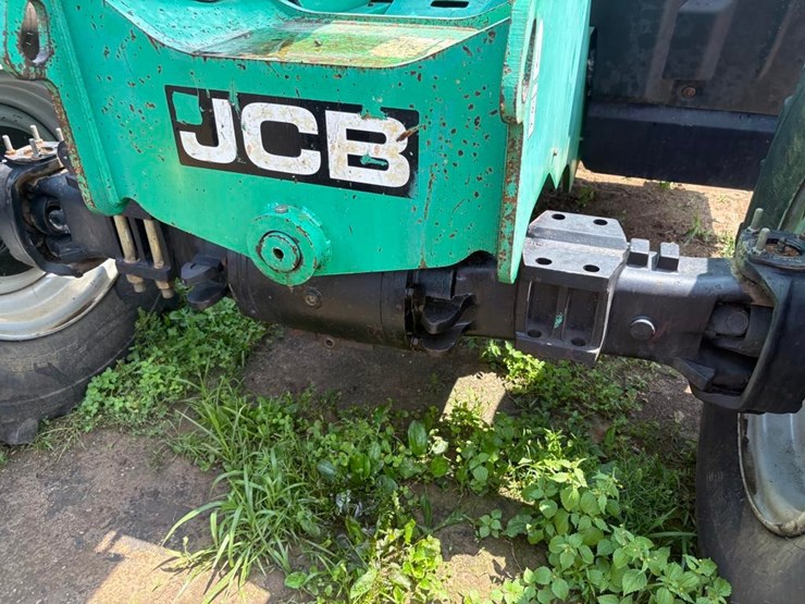 2012-jcb-509-42-image-11