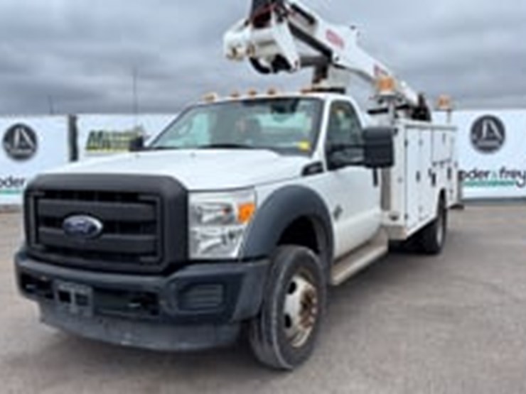 2012-ford-f550-image-9