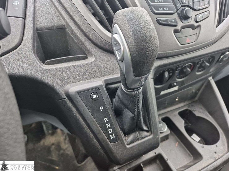 2016-ford-transit-image-20