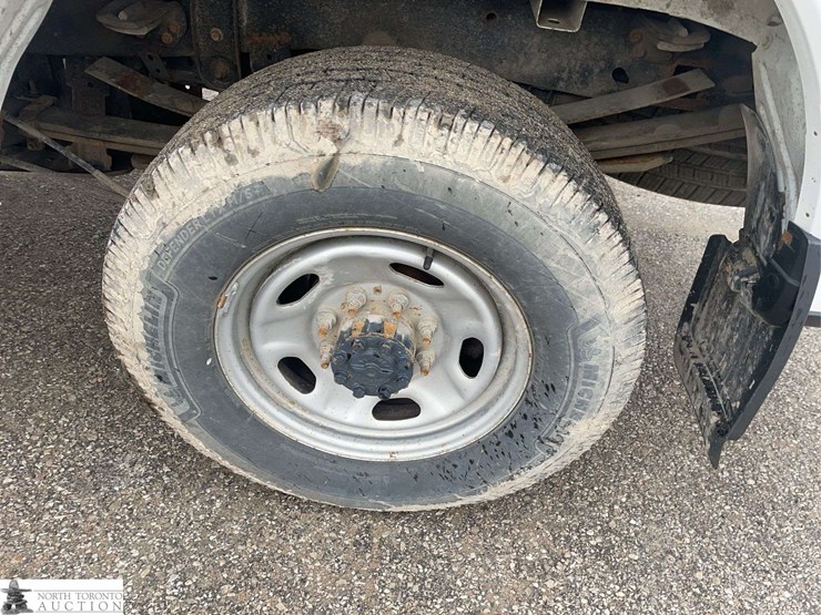 2020-ford-f250-image-23