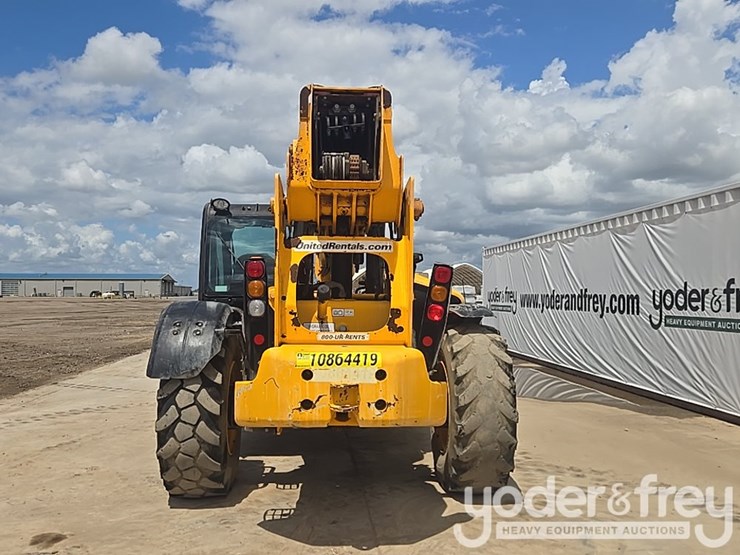 2018-jcb-512-56-image-4