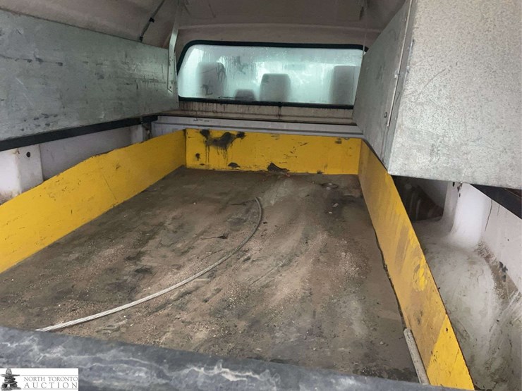 2016-ford-f350-image-22