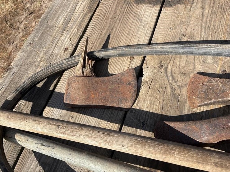 fuel-pump.-maul-heads,-axe-image-4