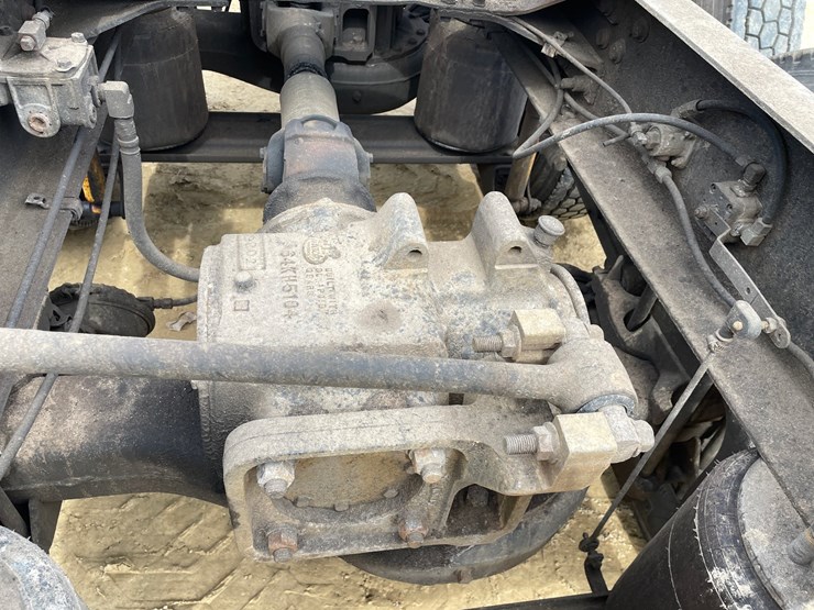 #400-•-1997-mac-ch600-semi-(has-wi-title)-image-37