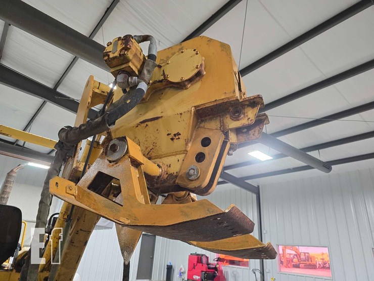 2007-vermeer-v8550-image-10