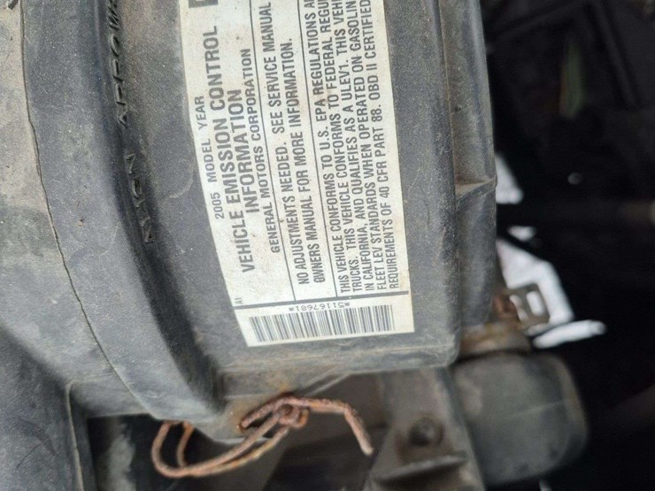 2005-gmc-1500-image-12