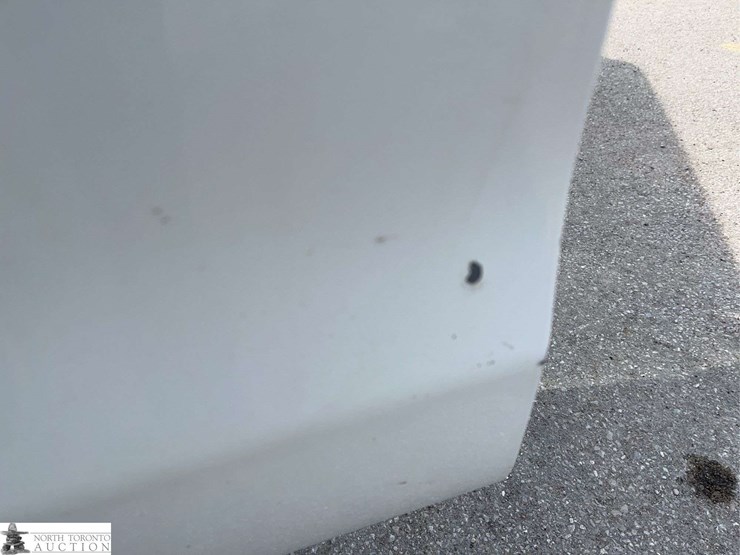 2017-chevrolet-silverado-1500-image-27