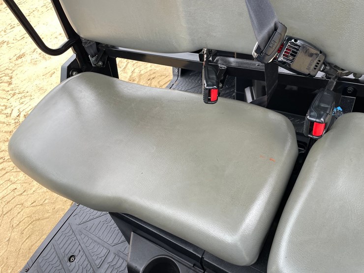 #600-•-2020-polaris-gravely-atlas-jsv-job-site-crew-cab-utv-(sells-with-bill-of-sale-only)-image-20