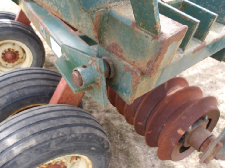 #5786-•-brillion-24’-cultipacker-\ufffd-model-x-108-image-11