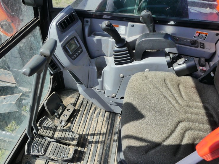 2022-kubota-kx080-4-image-13