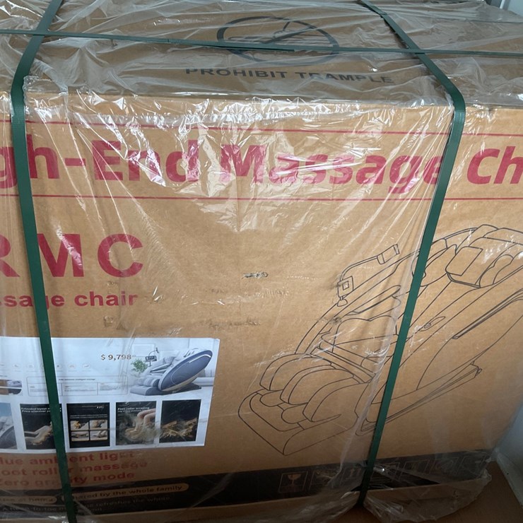 #18 • IRMC MASSAGE CHAIR