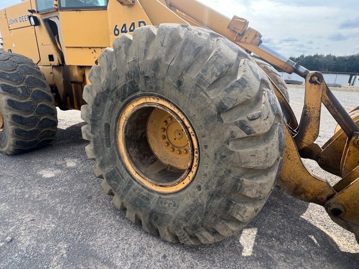 1992-john-deere-644-image-25