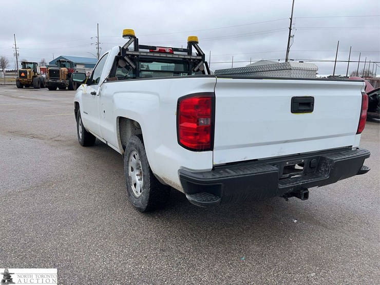 2018-chevrolet-silverado-1500-image-7
