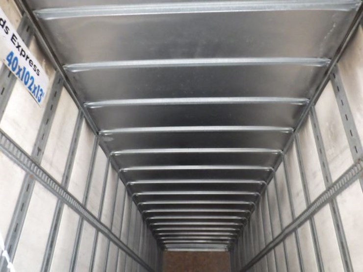 2015-strick-van-image-16