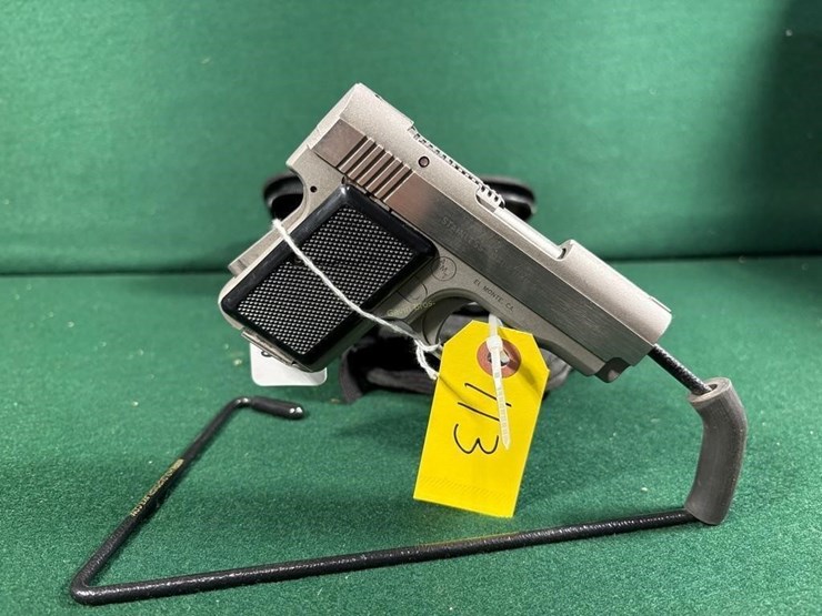 amt-"back-up"-380-cal-9mm-kurz-pistol-image-1