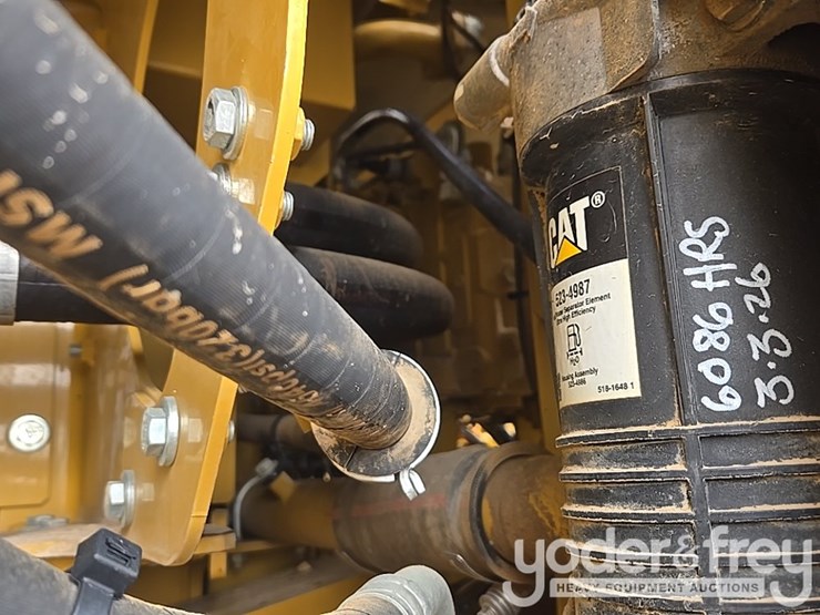 2019-caterpillar-336-image-85