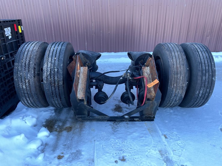 #3944-•-dual-wheel-tag-axle-image-2