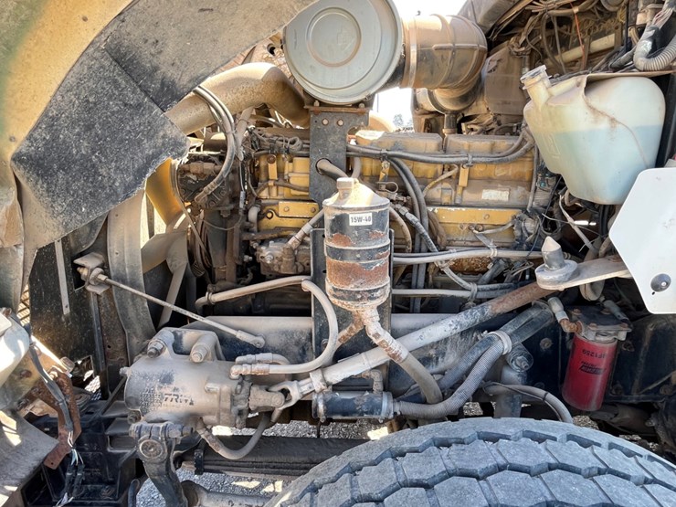 2000-kenworth-t800-image-9