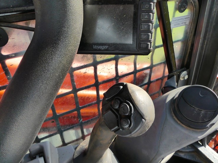 kubota-svl97-2-image-15