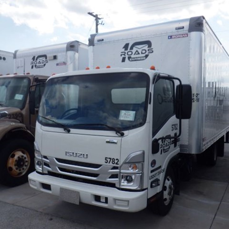 2023 ISUZU NPR HD