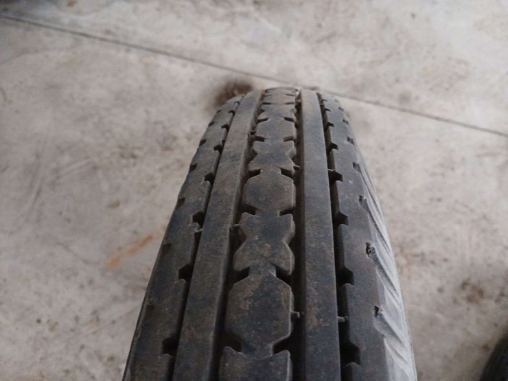 (3)-4.40/4.50-21-tires-image-6