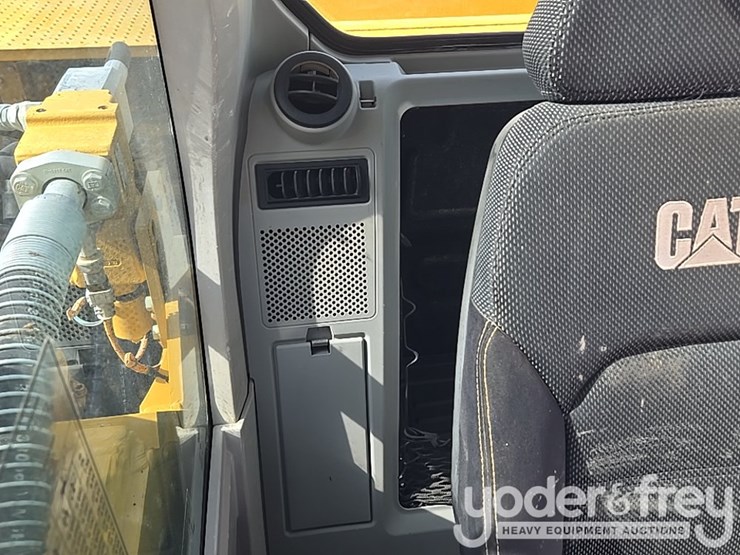 2019-caterpillar-336-image-148