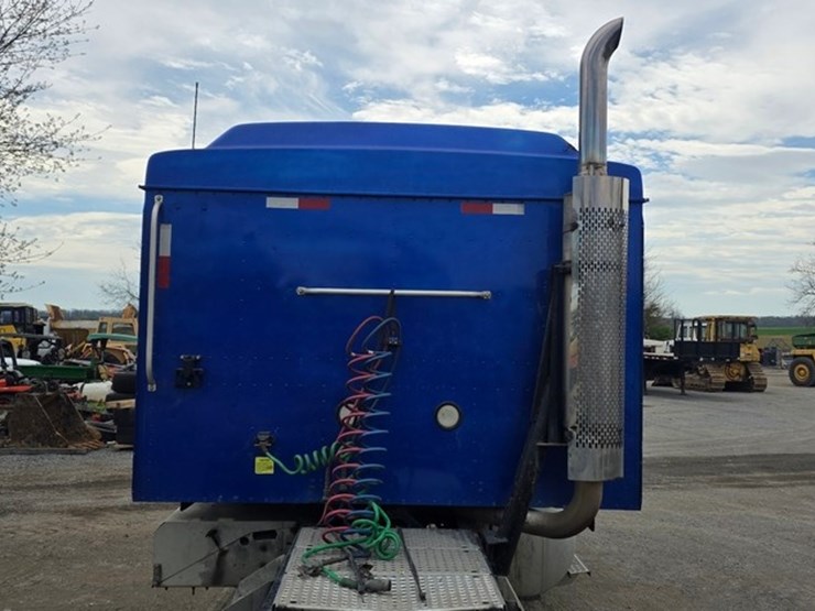 2006-international-9900-image-25