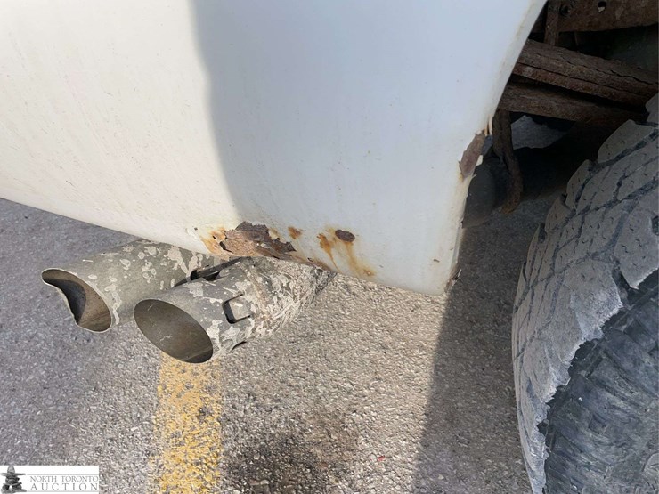 2014-ford-f250-image-27