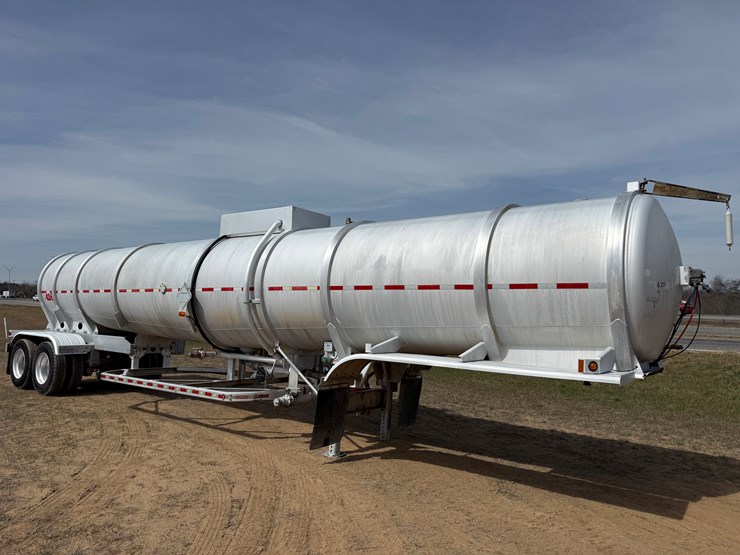 2007-heil-trailer-image-3